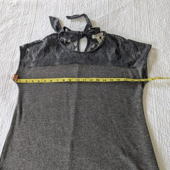 Faith and Joy lace sweater - Picture 8 of 9